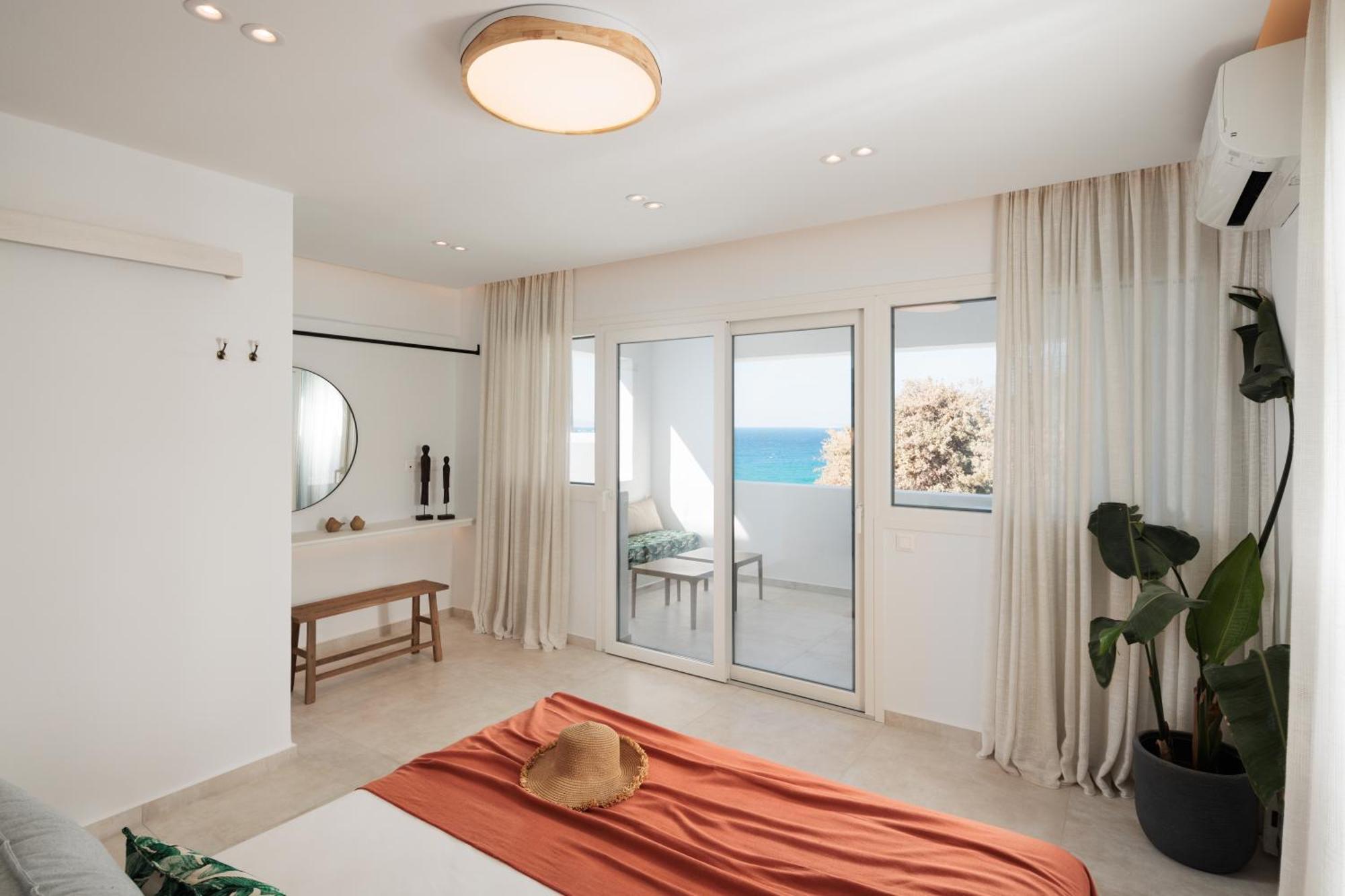 Seanfinity Beachfront דירה