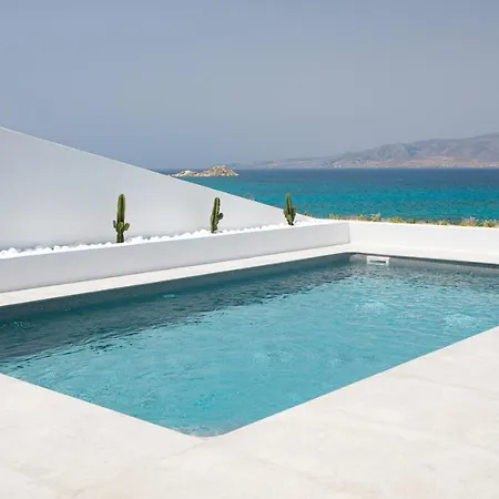 Seanfinity Beachfront Suites Mikri Vigla Extérieur photo