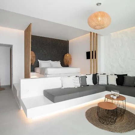 Seanfinity Beachfront Suites Mikri Vigla Extérieur photo